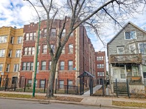 3124-28 N. Kimball