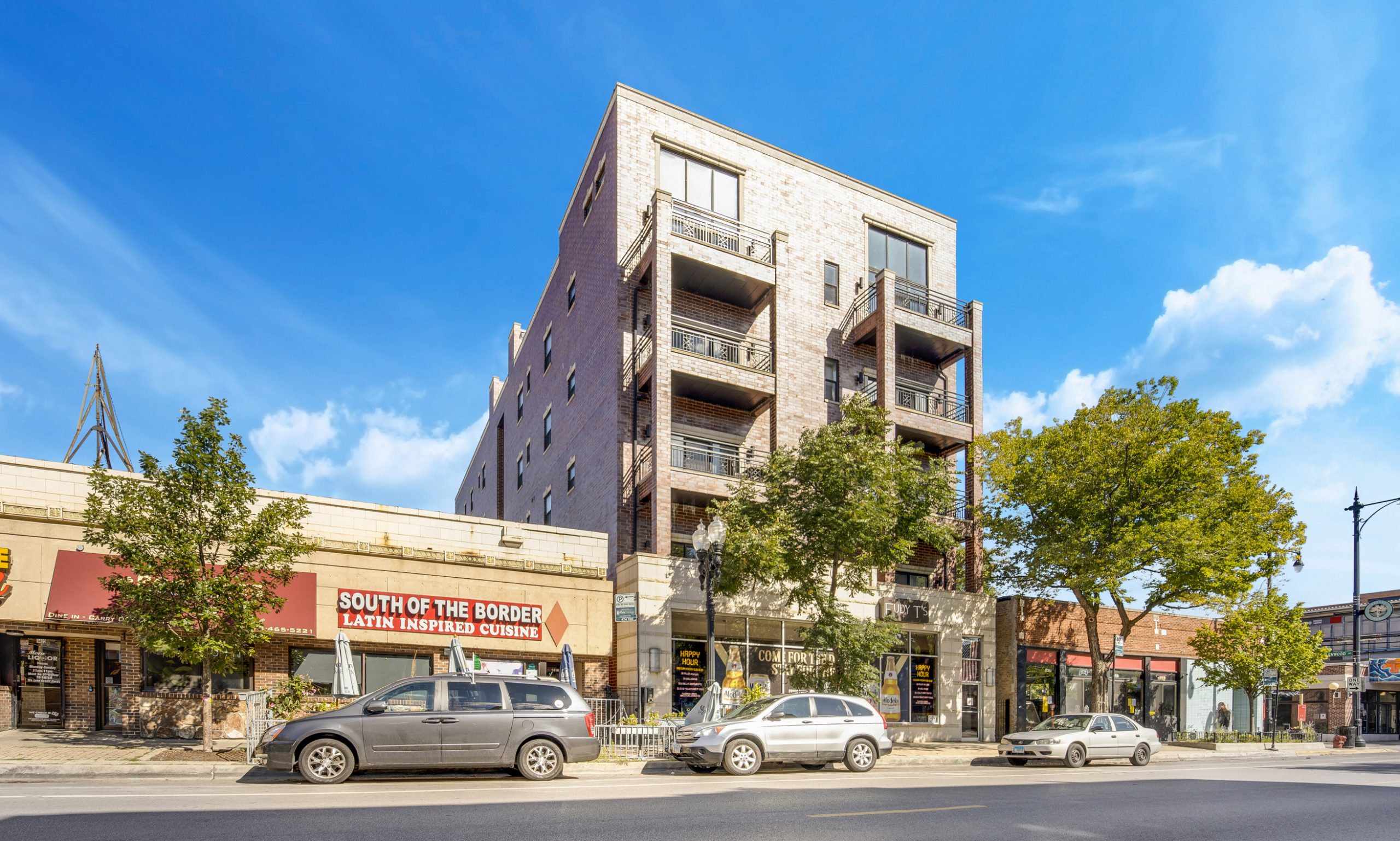 The Maynard at 1412 West Morse Interra Realty