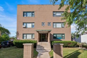 734 E 95TH ST CHICAGO, IL 60619 6 Units