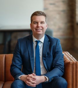 Patrick Kennelly Headshot