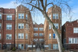7150-52 S. CORNELL AVE. 7150-52 S. CORNELL AVE., CHICAGO, IL 60649 12 Units